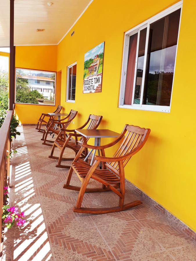 Boquete Town Hostal Экстерьер фото